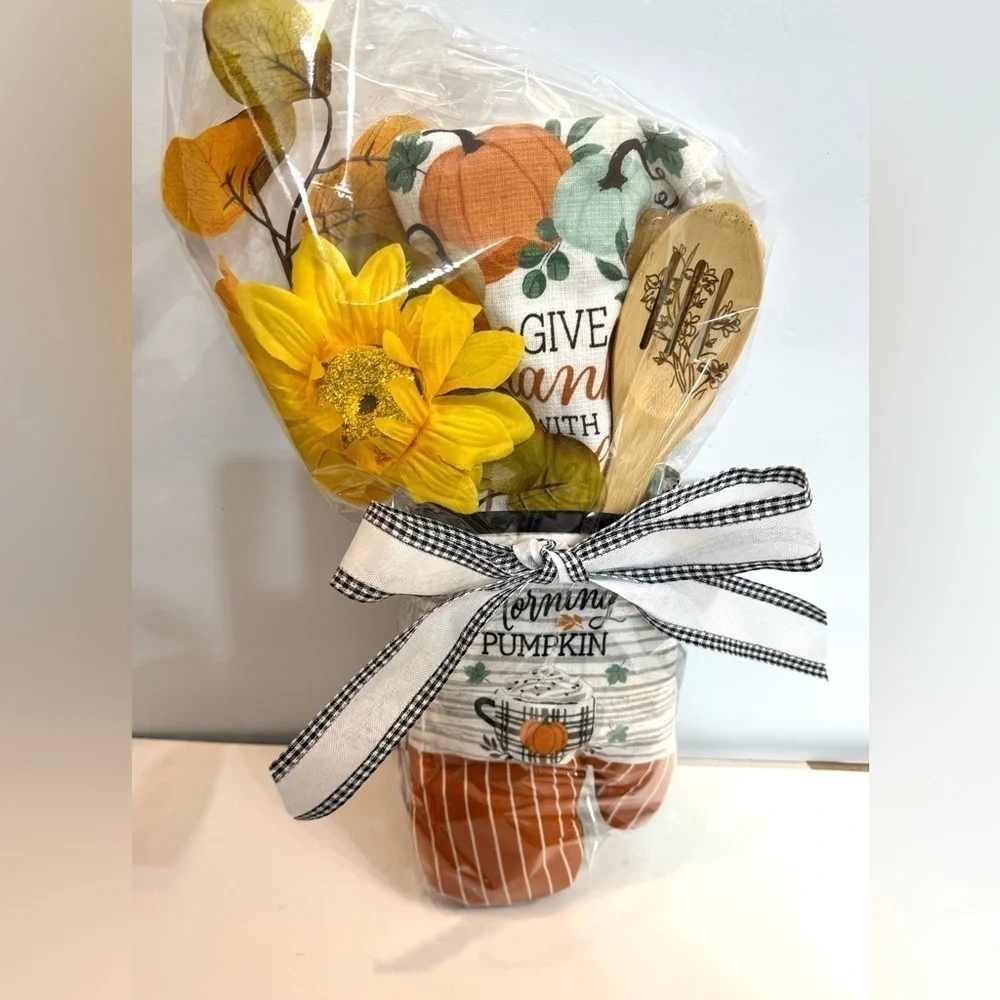 Fall Hostess Gift Pot Holder, Towel, Utensils Pumpkin Thanksgiving NEW